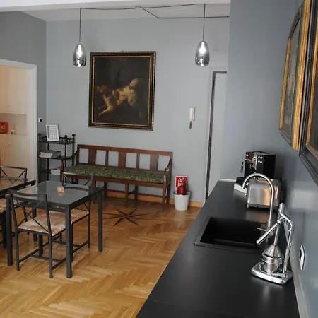Couette-café Sweet Parioli 3*